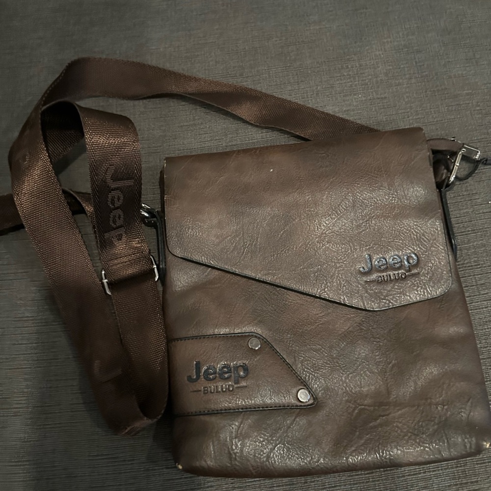Jeep Dark Brown Leather Messenger Bag